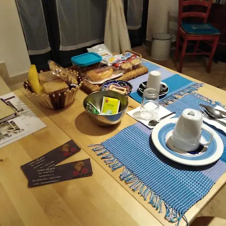 לינה וארוחת בוקר Casa Di Gio 4*